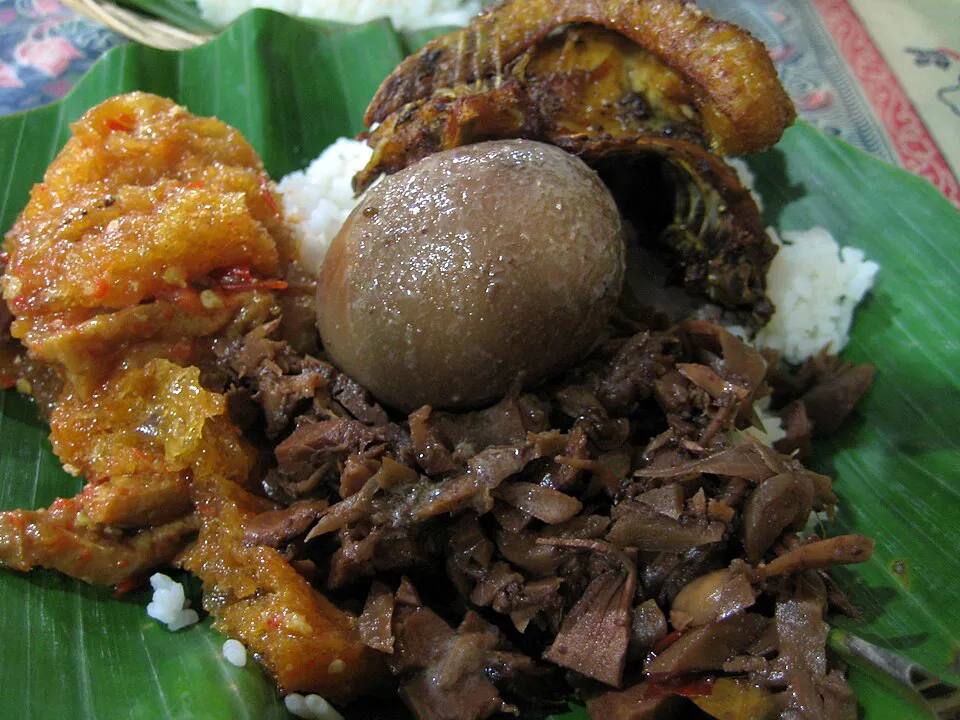 5 Rekomendasi Wisata Kuliner Legendaris di Dekat Hotel di Sekitar Malioboro